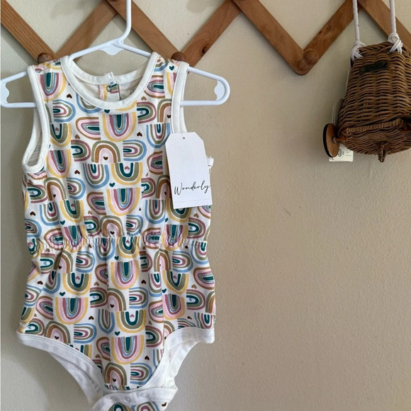 Wonderfly size 24m - Picture 4 of 4